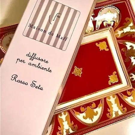 Maison De Maff Πέζαρο