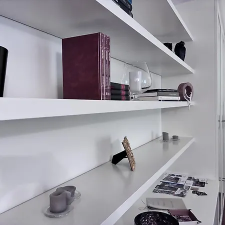 Maison De Maff Πέζαρο